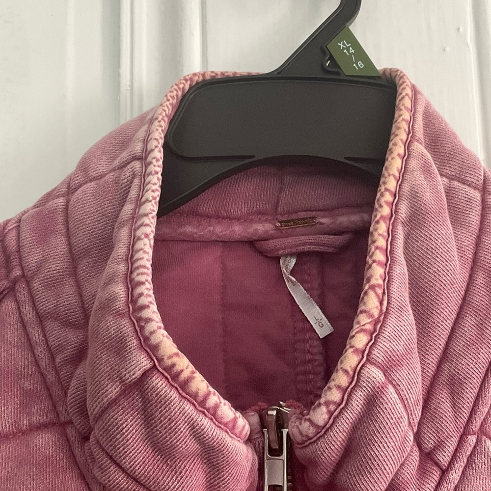 Free People Dolman Quilted Knit Jacket SZ L Daphne Pink - Picture 7 of 7